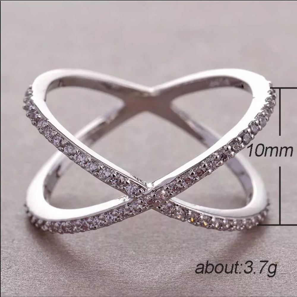 New Women’s 925 Silver Diamond Luxury Ring - Picture 4 of 5